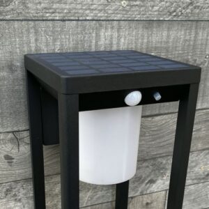 Mila solar wall light