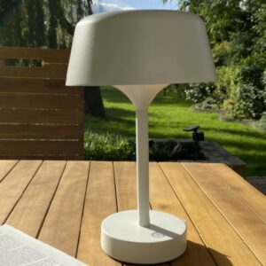 Lumio solar and rechargeable lamp